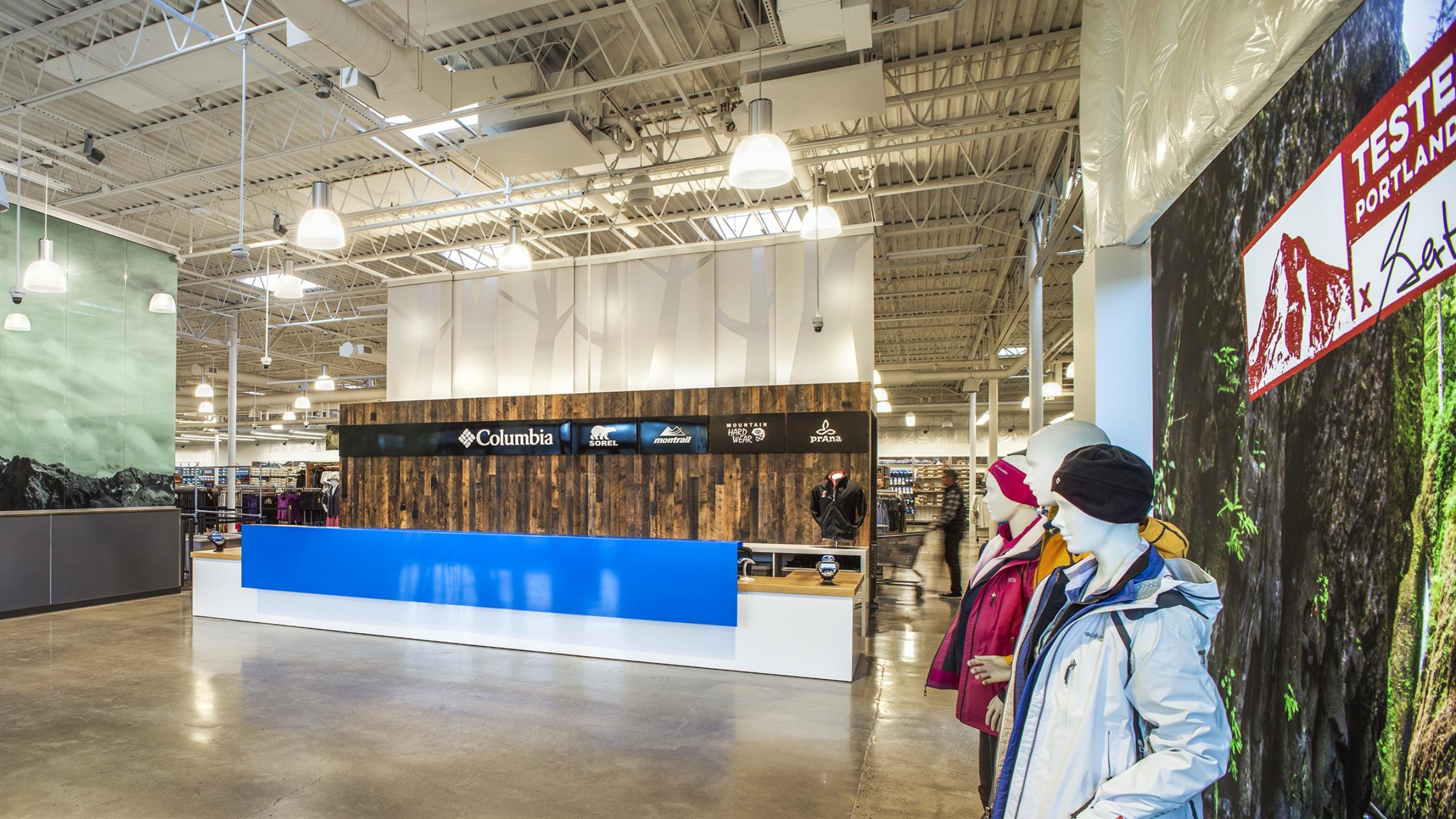 Columbia Sportswear Employee Store - GBD Architects